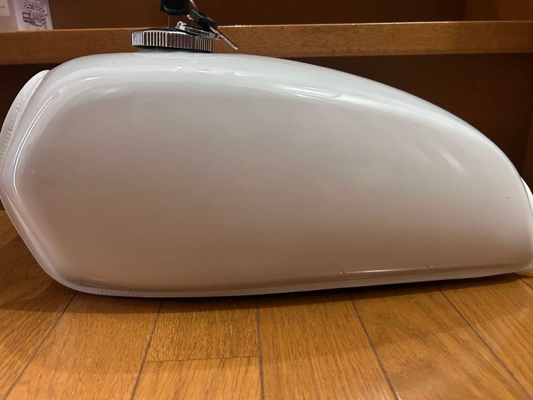 期間限定値下げ中エイプ50新品タンク