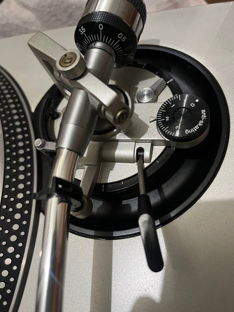 Technics 　ターンテーブル シルバー トーンアーム付き