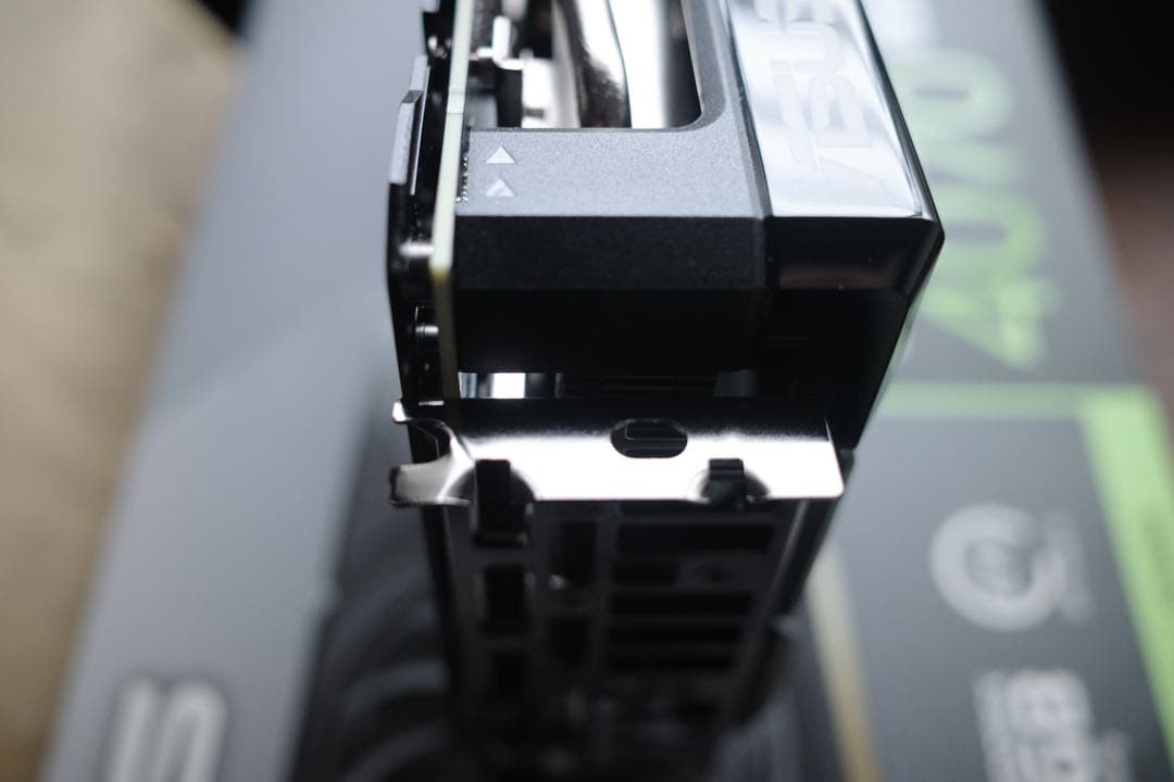 グラフィックボード・グラボ・ビデオカード ASUS RTX 4070 SUPER EVO OC Edition 12GB