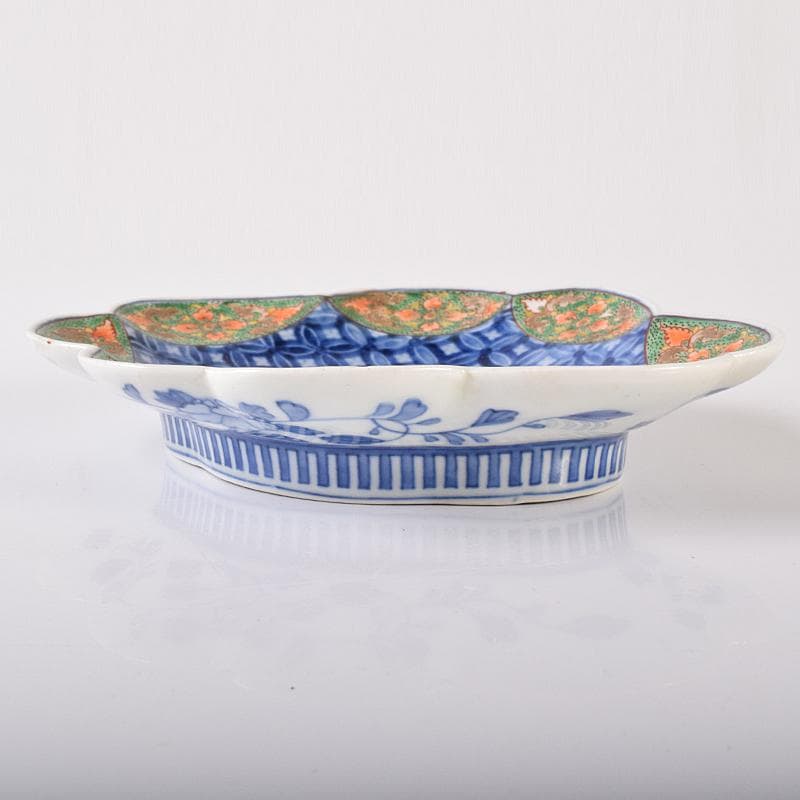 鍋島焼　古鍋島　染錦　七宝花文　楕円輪花皿　時代箱付　V　R7940