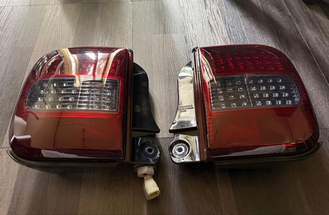 アルトラパン HE21S フルLEDテール スモーク サイドマーカー付 点灯OK