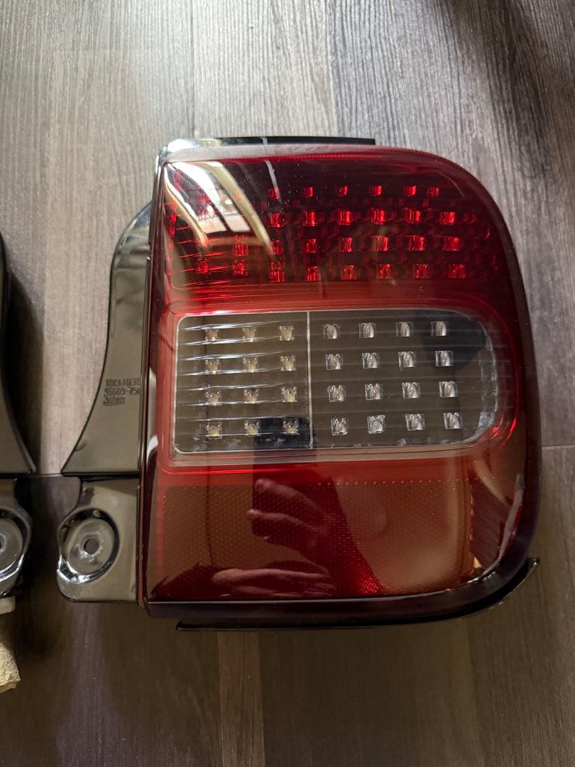 アルトラパン HE21S フルLEDテール スモーク サイドマーカー付 点灯OK