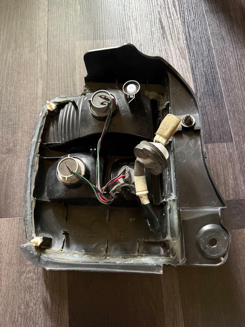 アルトラパン HE21S フルLEDテール スモーク サイドマーカー付 点灯OK