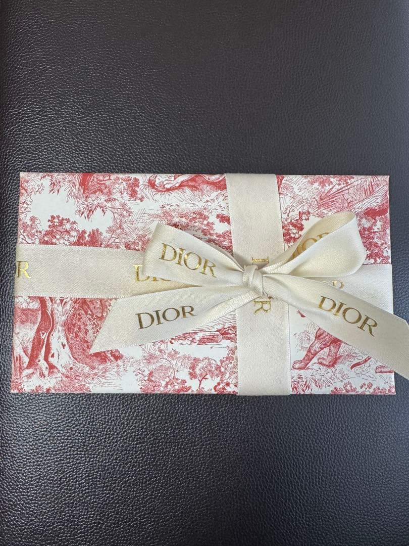【新品】定価1.7万 Dior ディオール 紅茶　ギフトボックス　ティーカップ