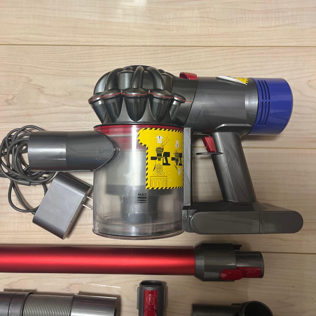 ⑨ すぐ使える！動作品！dysonダイソンコードレスクリーナー純正SV10