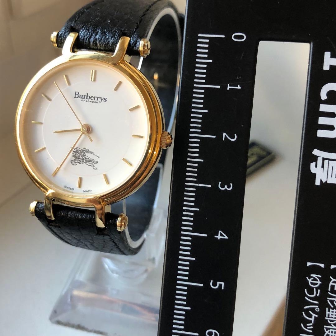 【極美品】Burberrys ゴールド ホワイト 電池新品　レザーベルト 時計