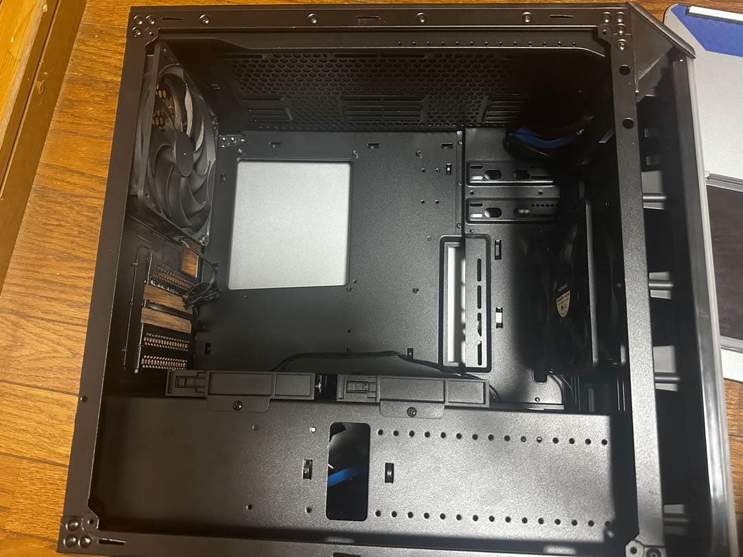 GALLERIA SKM PCケース