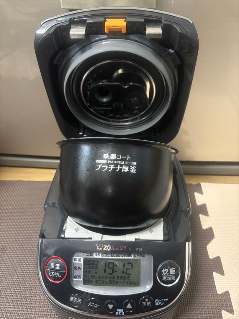 象印 NP-RT05 炊飯器 ブラック-2024年製