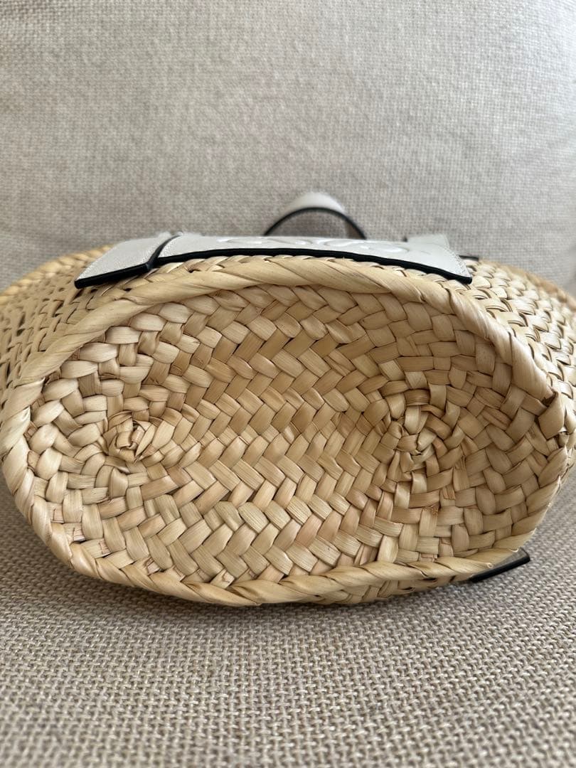 LOEWE ロエベ かごバッグ スモール ホワイト