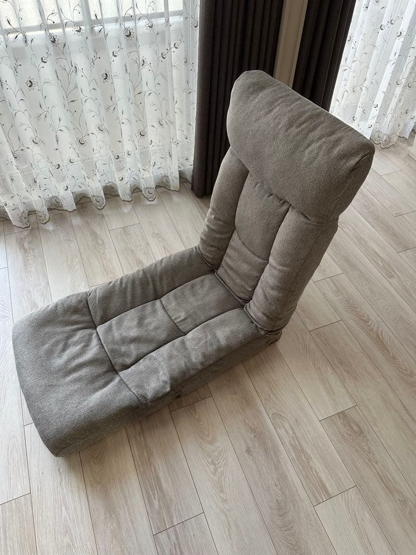 足までくつろぐ　リクライニング椅子 グレー