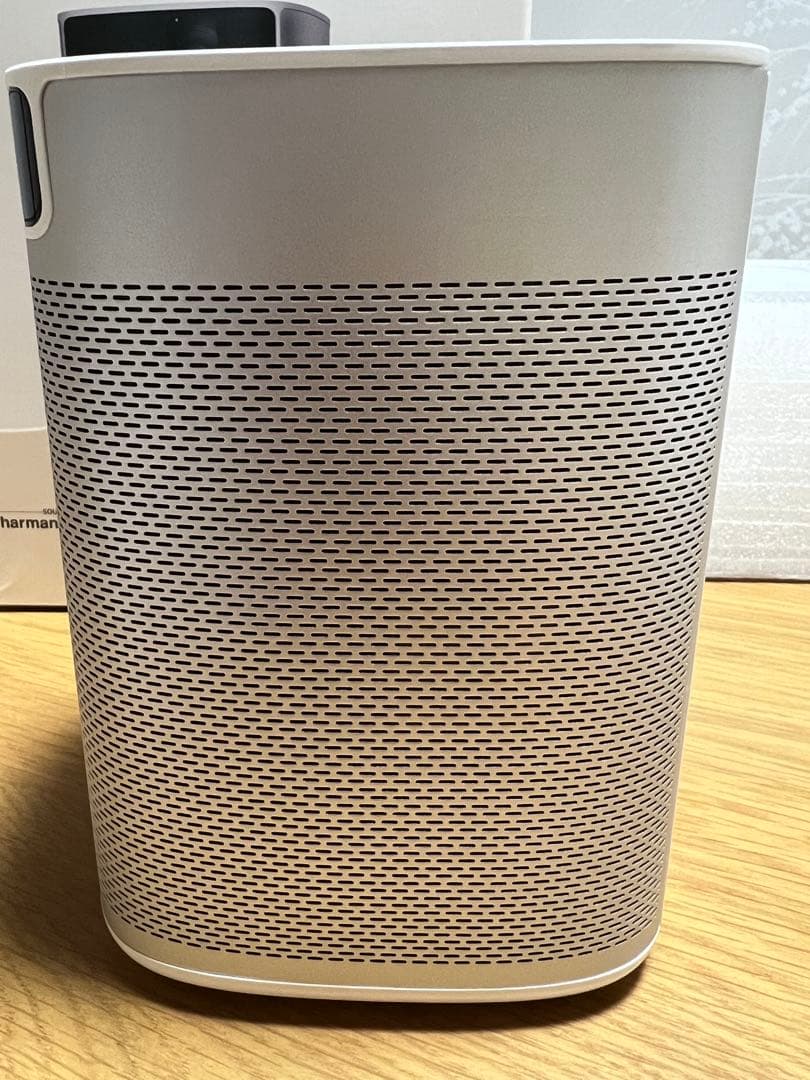 XGIMI Mogo Pro Harman Kardonプロジェクター本体