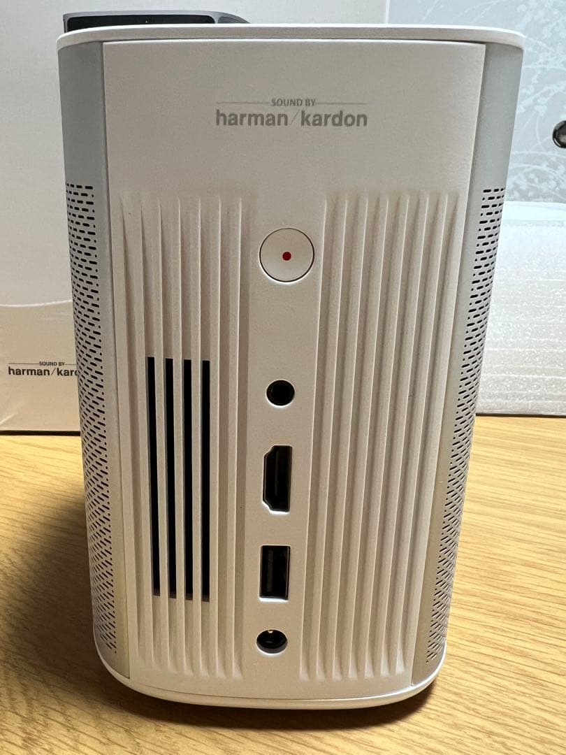 XGIMI Mogo Pro Harman Kardonプロジェクター本体