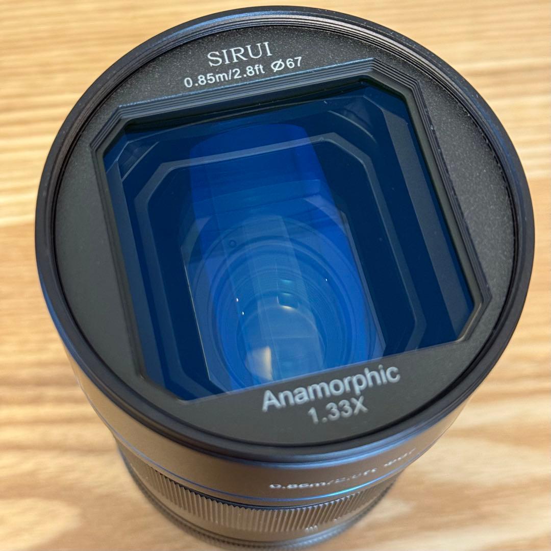 SIRUI 35mm F1.8 1.33x M4/3 アナモルフィックレンズ