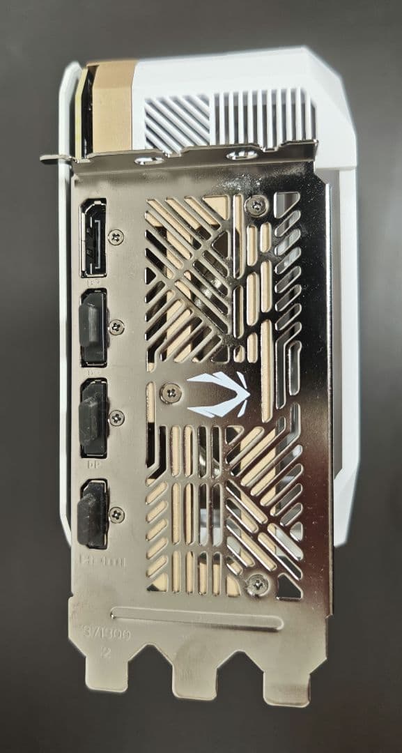 【中古】ZOTAC RTX 5080 SOLID OC White