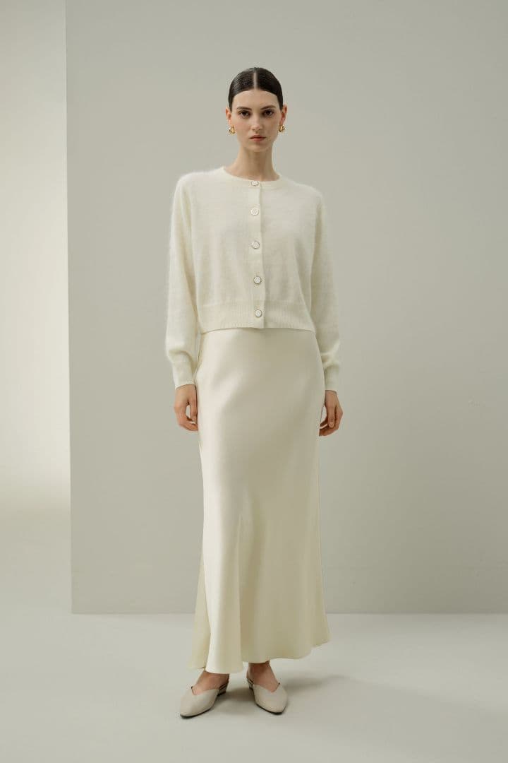 【新品タグ付】LILY SILK 超ソフト 起毛カシミア ネック カーディガン