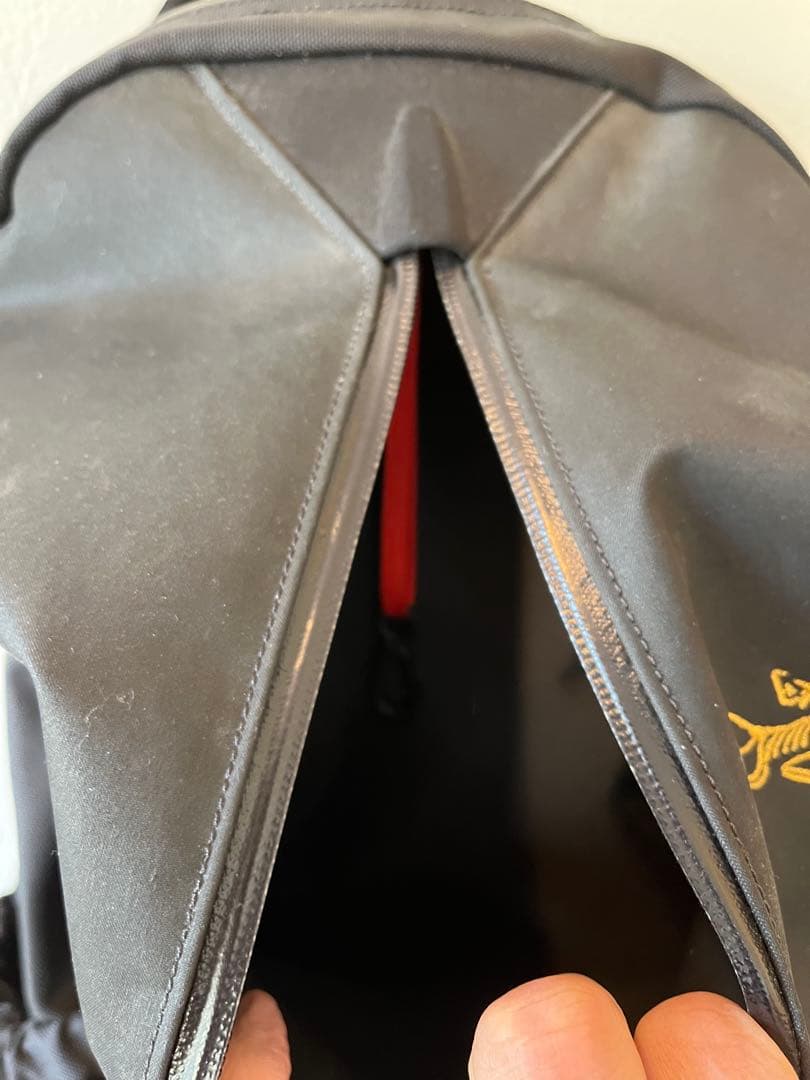 海*蔵様 早い者勝ち！2022年製造　arc'teryx arrow 16 ブラ