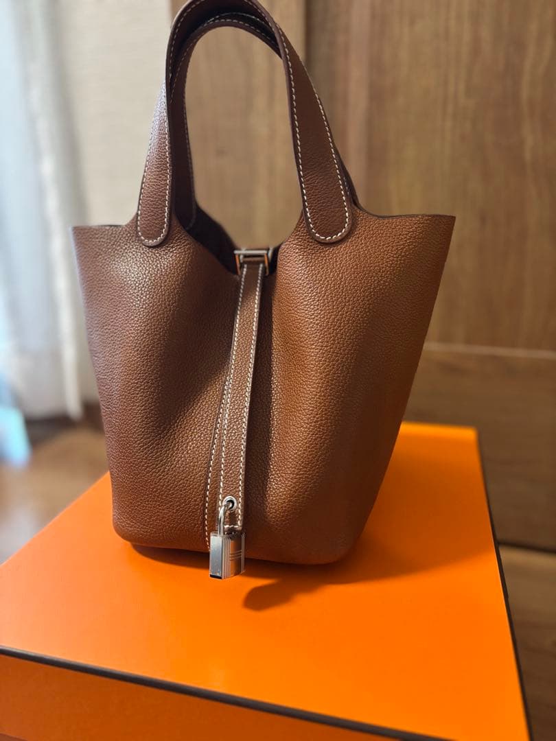 希少！新品未使用HERMESピコタンロックPMバレニアフォーブル おまけ付き