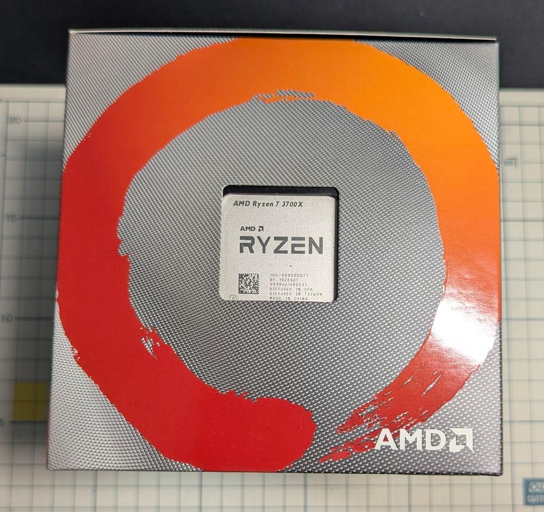 CPU Ryzen7 3700X