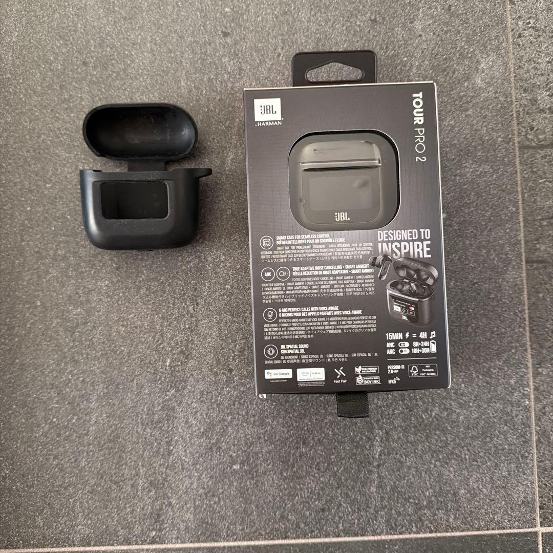 イヤホン jbl tour pro 2