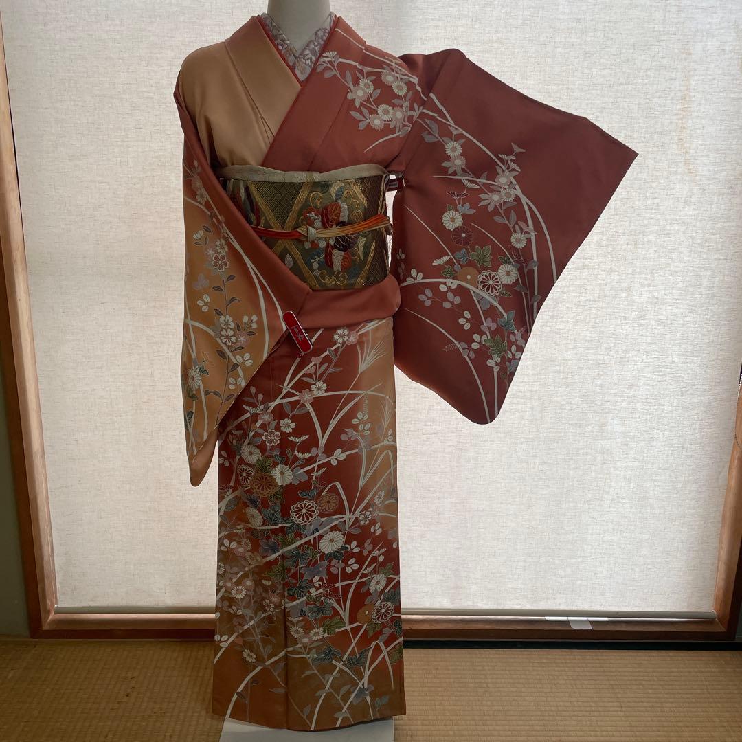 正絹訪問着 ピンクとベージュ 花柄刺繍 着物、帯、帯締め、帯揚げ、長襦袢のセット