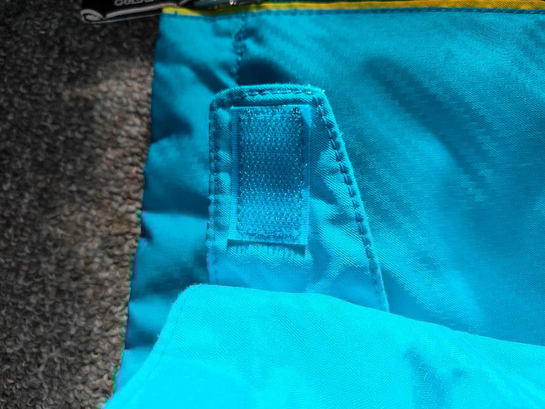 GODWIN　ジュニアスキーウェアサイズ160