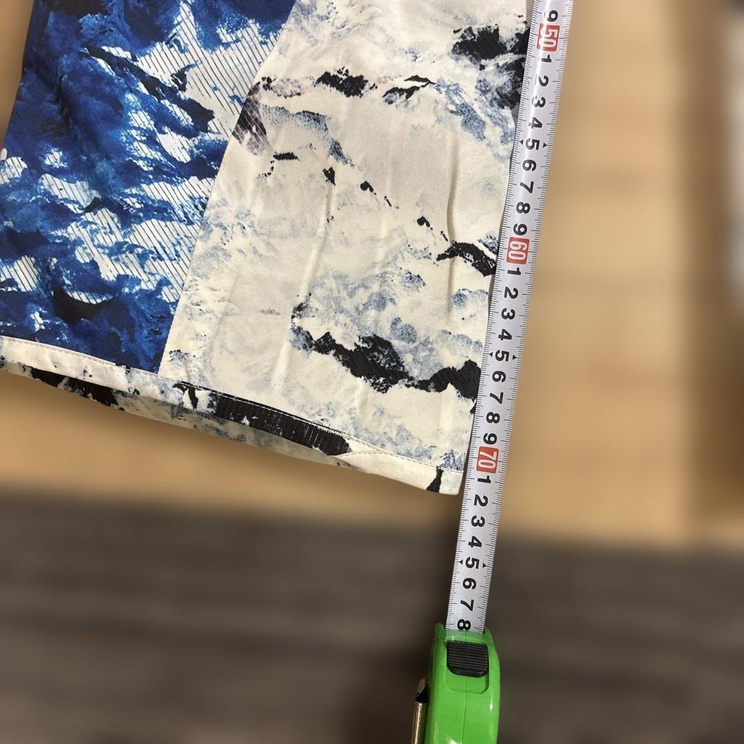 き*。様 青と白の迷彩 スキーウェア