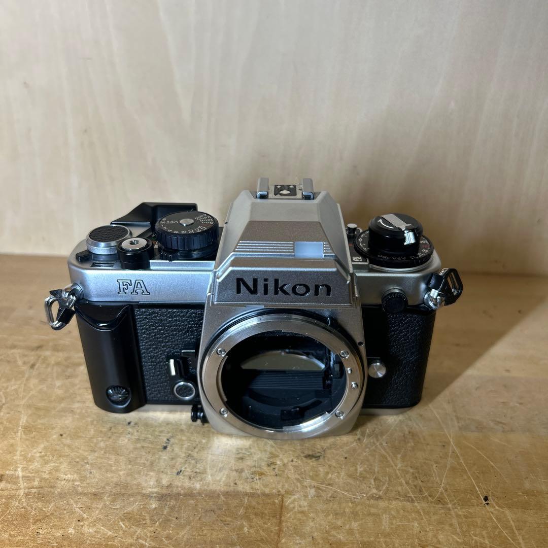Nikon FA マルチニコン第一回カメラグランプリ受賞　完動極美品
