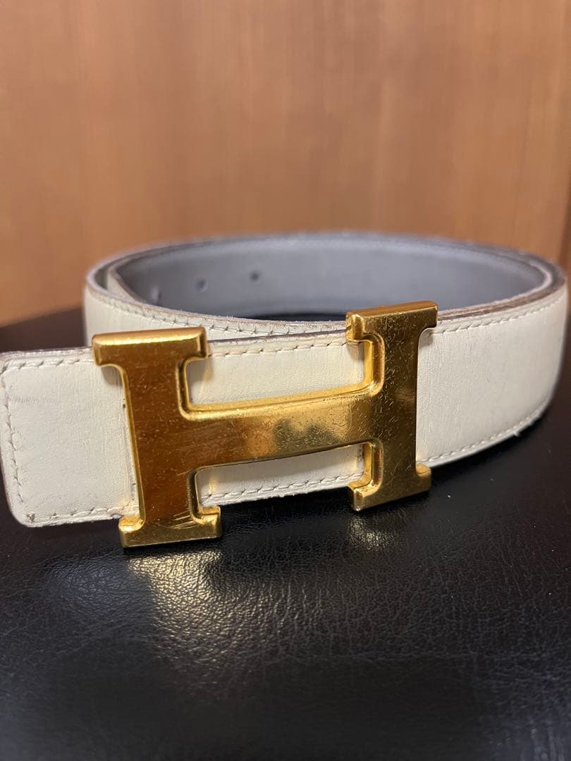 エルメス　レザーベルト　アイボリーとグレーのリバーシブル