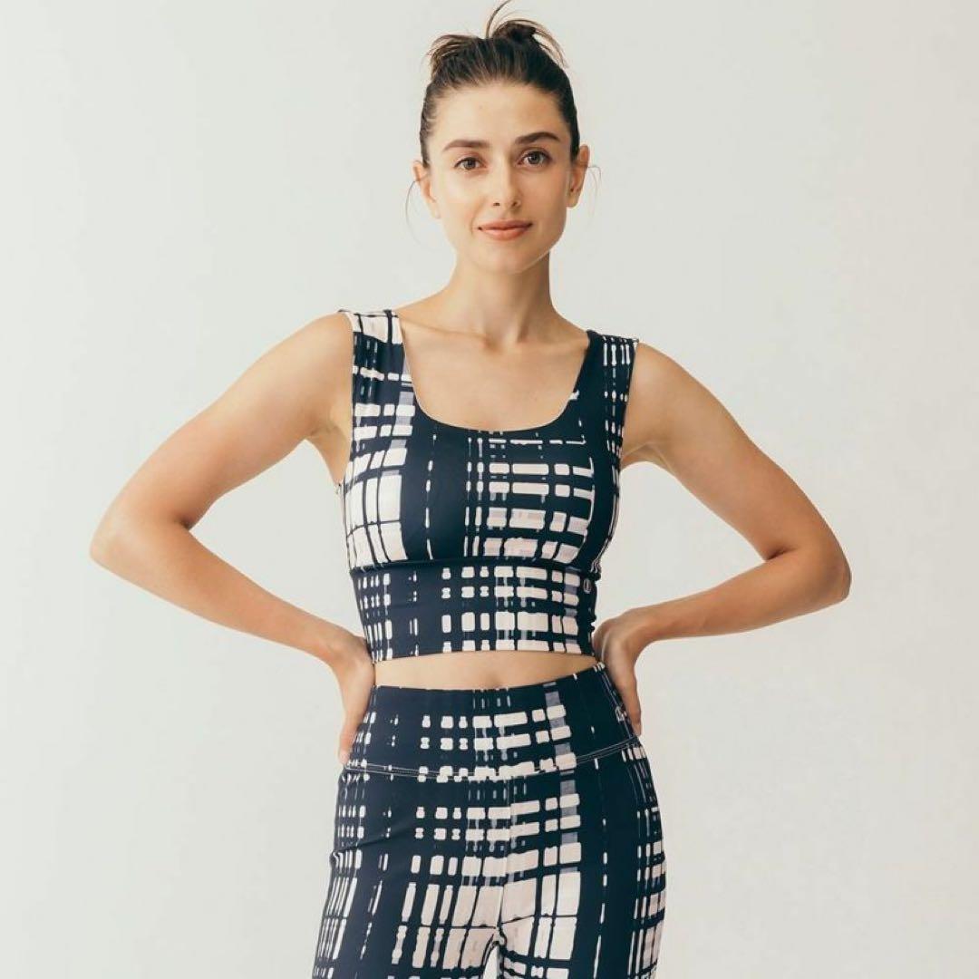 LITHEE ネイビーとホワイトのチェック柄 ヨガウェア