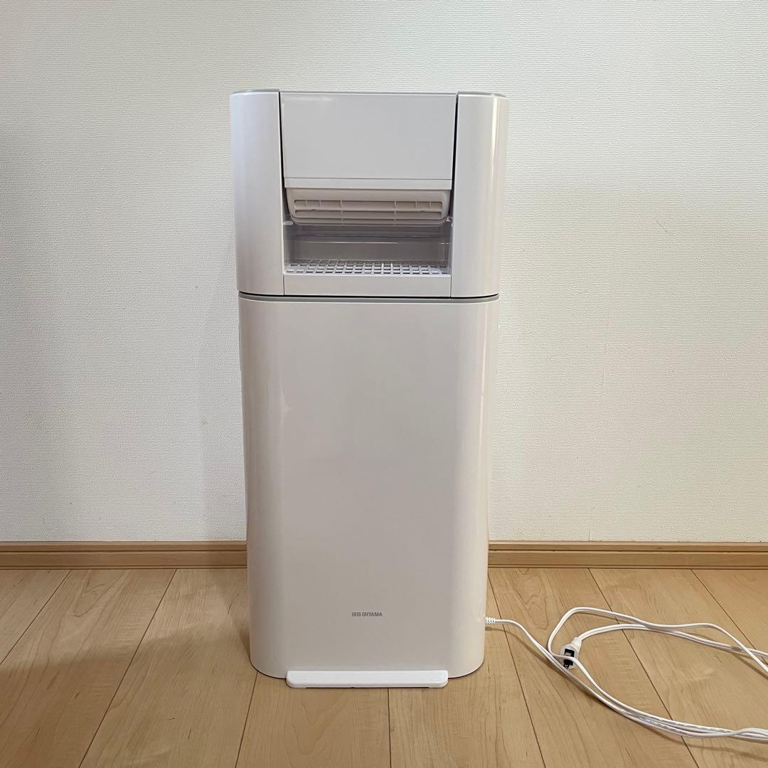 アイリスオーヤマ 衣類乾燥除湿機　除湿機　サーキュレーター　2025年　ホワイト
