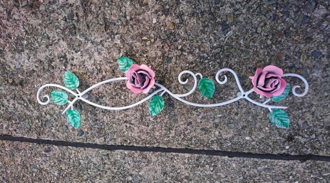 専用出品 アイアン製 薔薇の壁飾り