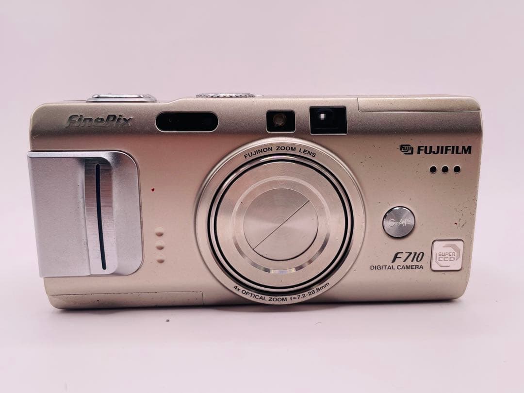 Fujifilm F710 コンパクトデジタルカメラ