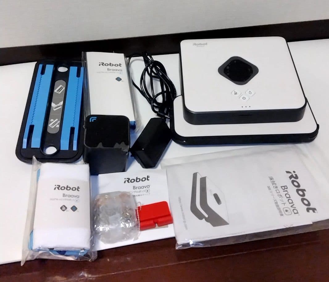 ブラーバ371j　アイロボット　床拭きロボット　中古品