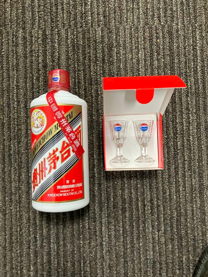 Kweichow Moutai 500ml グラス2個付き
