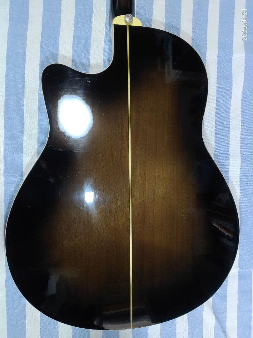 90年代のMorrisの上質エレアコースティックギターRumbler MR-1