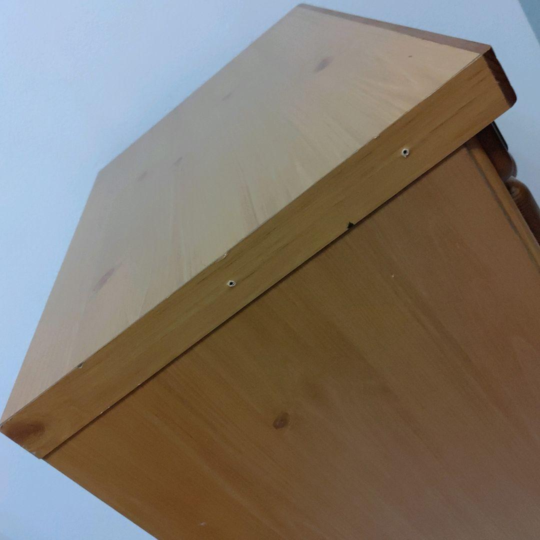 カントリー家具　北欧風　ガラス キャビネット　引き出し2杯　高さ調整棚板2枚