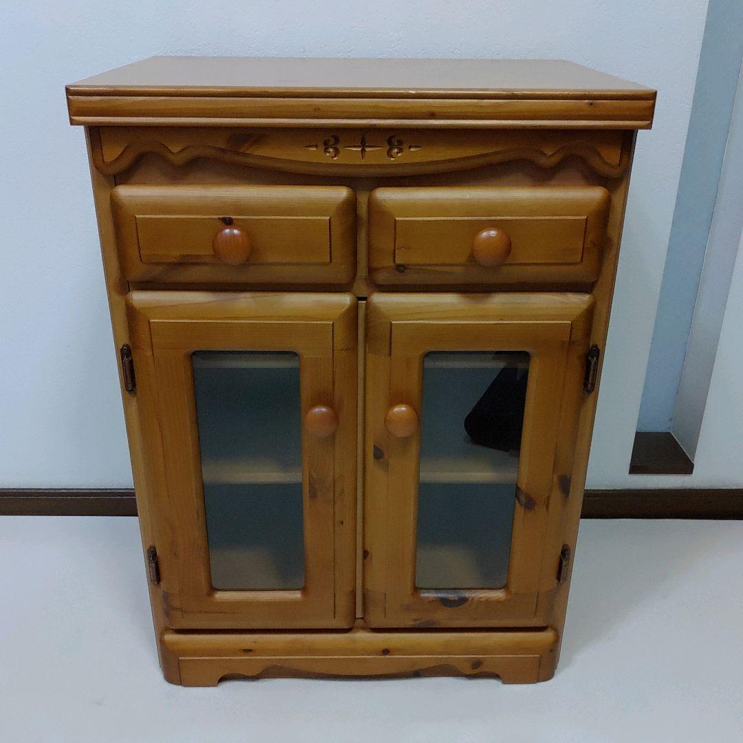 カントリー家具　北欧風　ガラス キャビネット　引き出し2杯　高さ調整棚板2枚