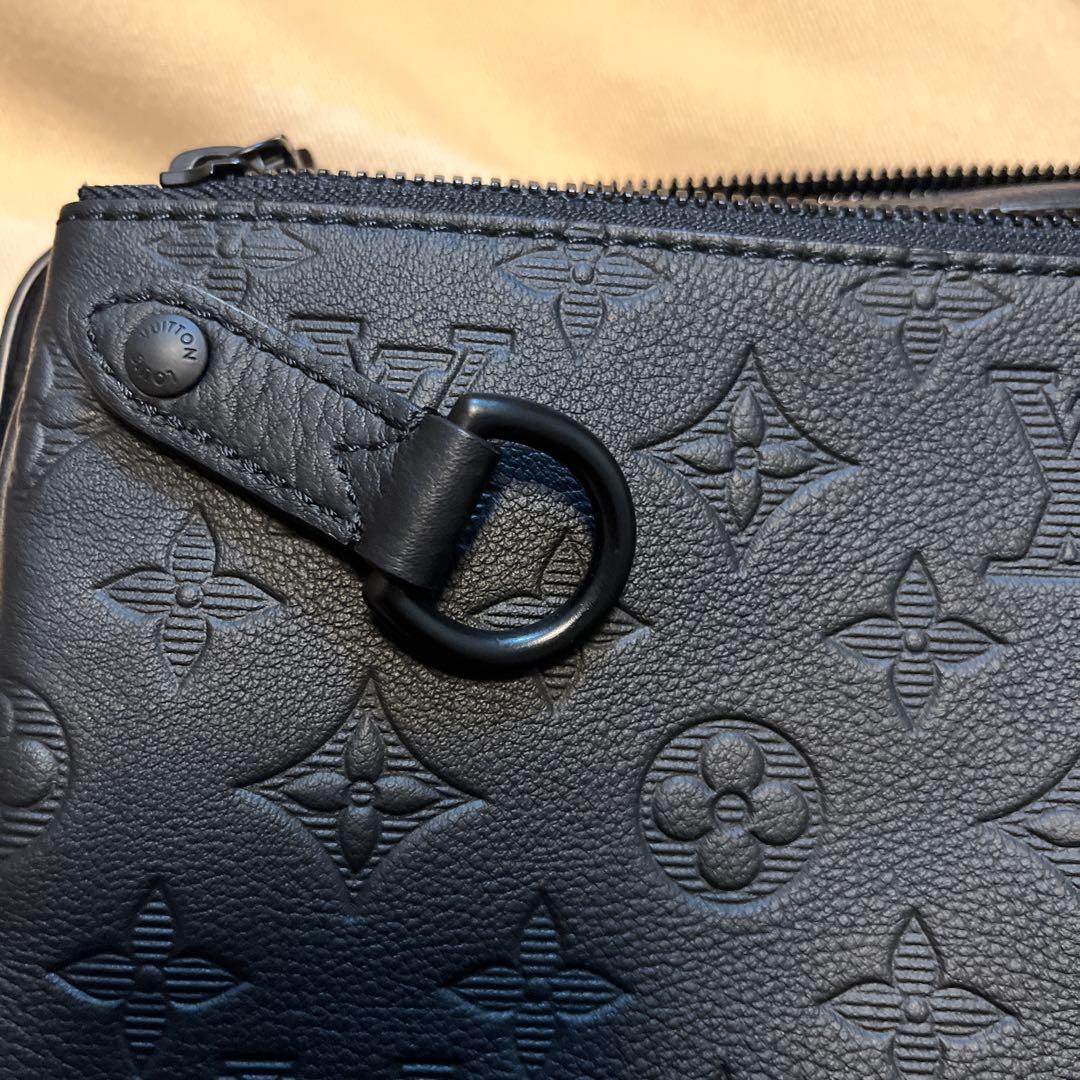 リ*ヤ様 美品メルカリ最安Louis Vuittonトリオメッセンジャーバッグ