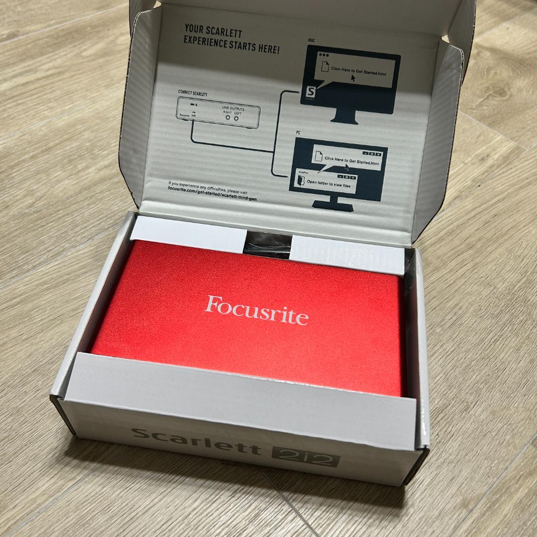 【美品】Focusrite Scarlett 2i2 Gen3rd 第３世代