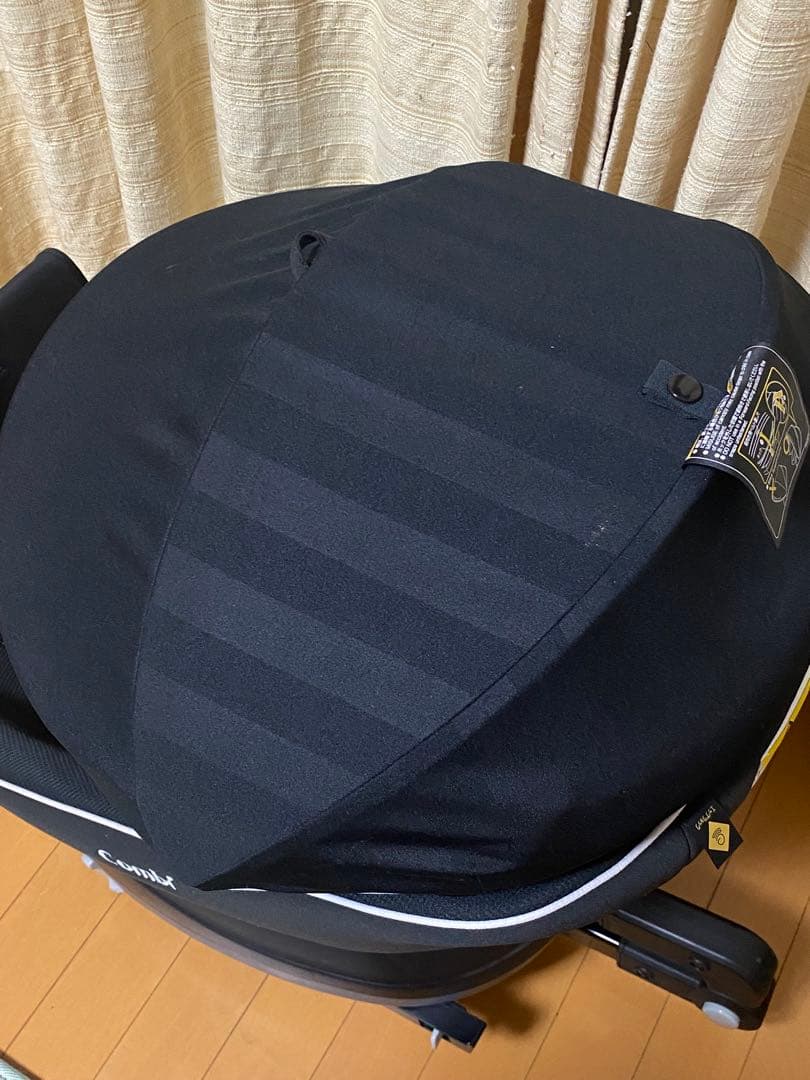 極美品 Combi クルムーヴスマート ISOFIX エッグショックNeo