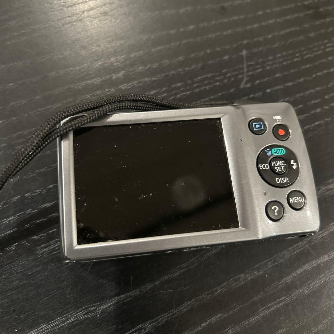 Canon IXY コンパクトデジタルカメラ　動作未確認　ジャンク品