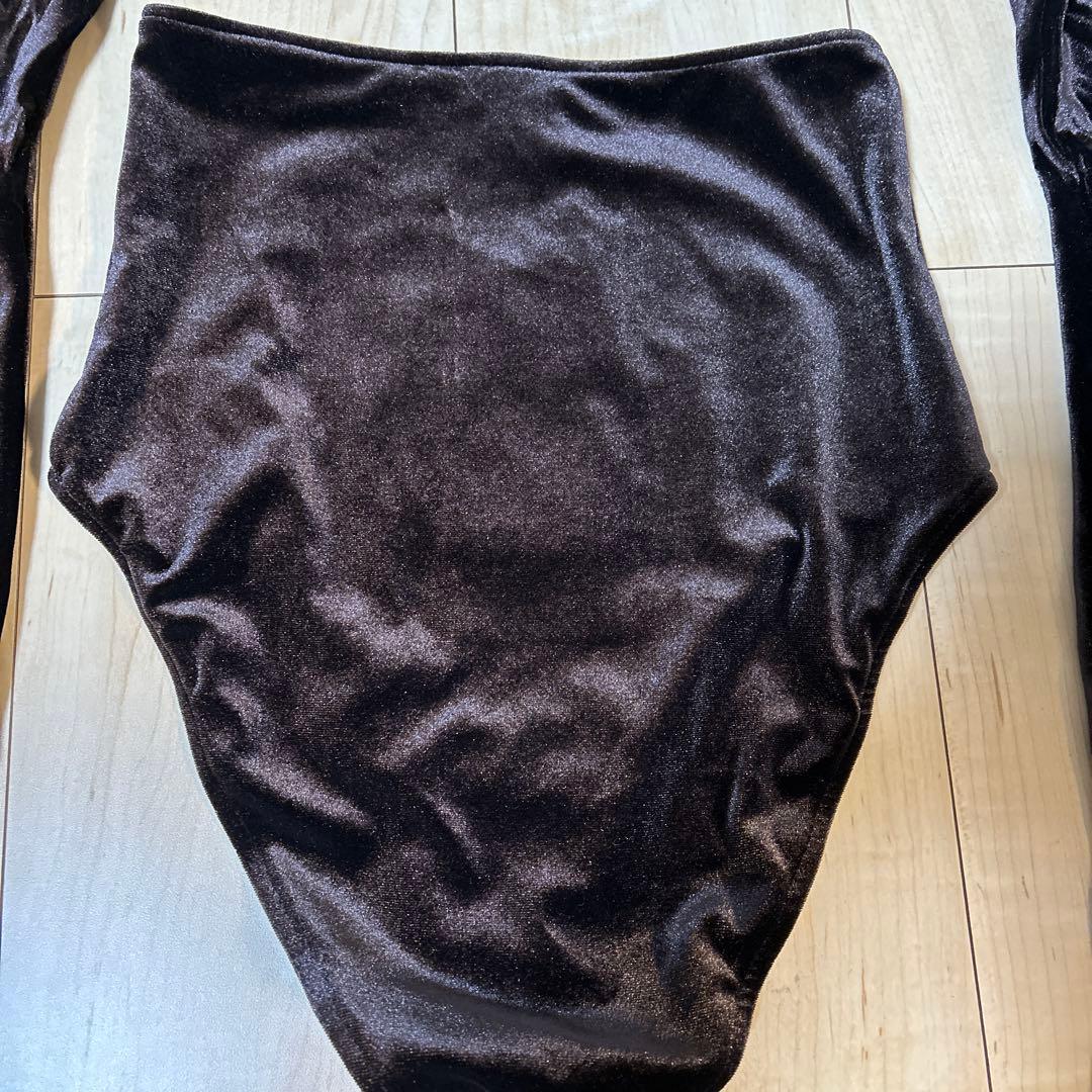 【新品未使用タグ付き】 anuans ベロアセパレートギャザースイムウエア 水着