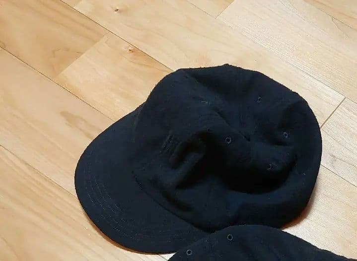 comoli シルクネップ　キャップ