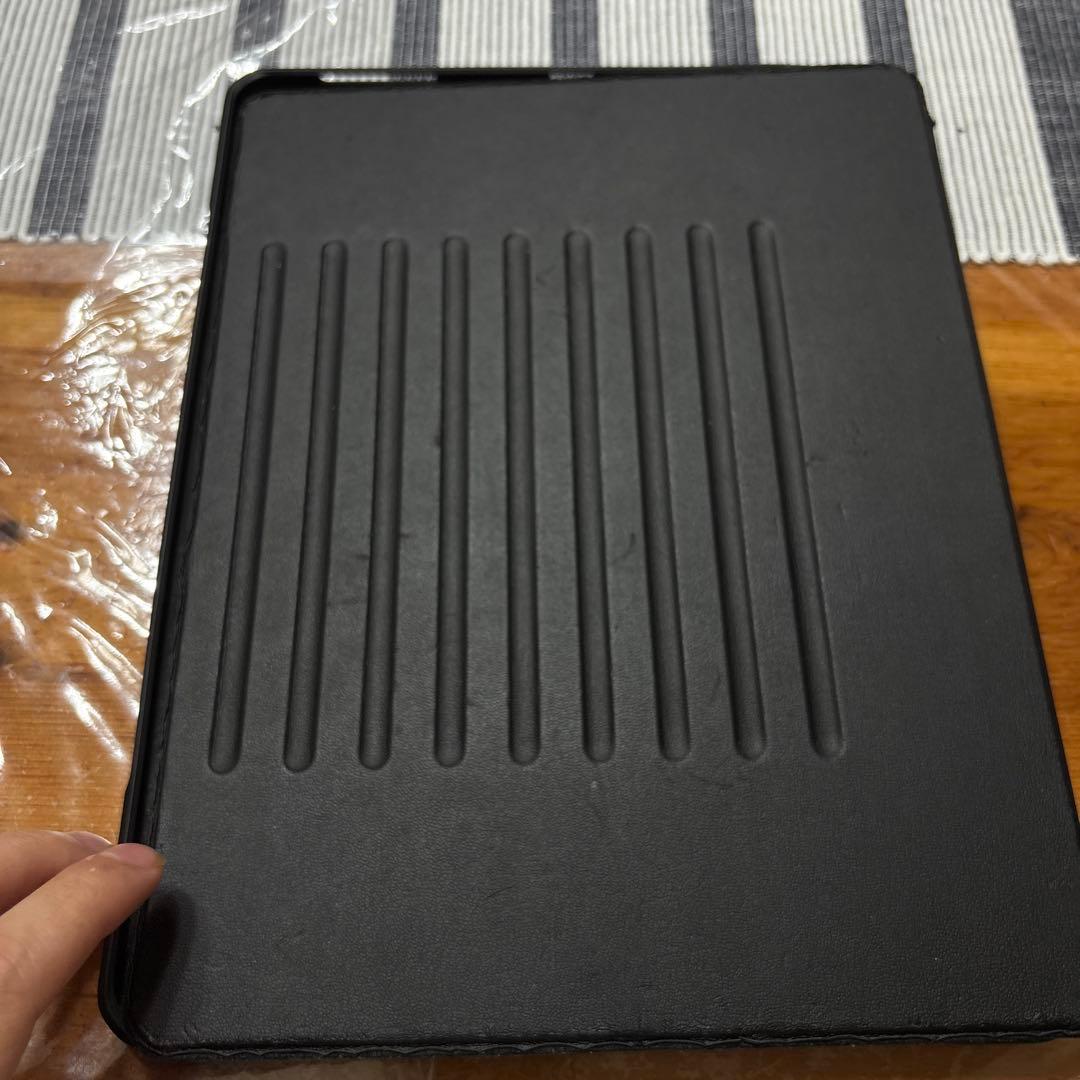 iPad Pro12.9インチ本体 代4世代wifiモデル256GB ケース付き