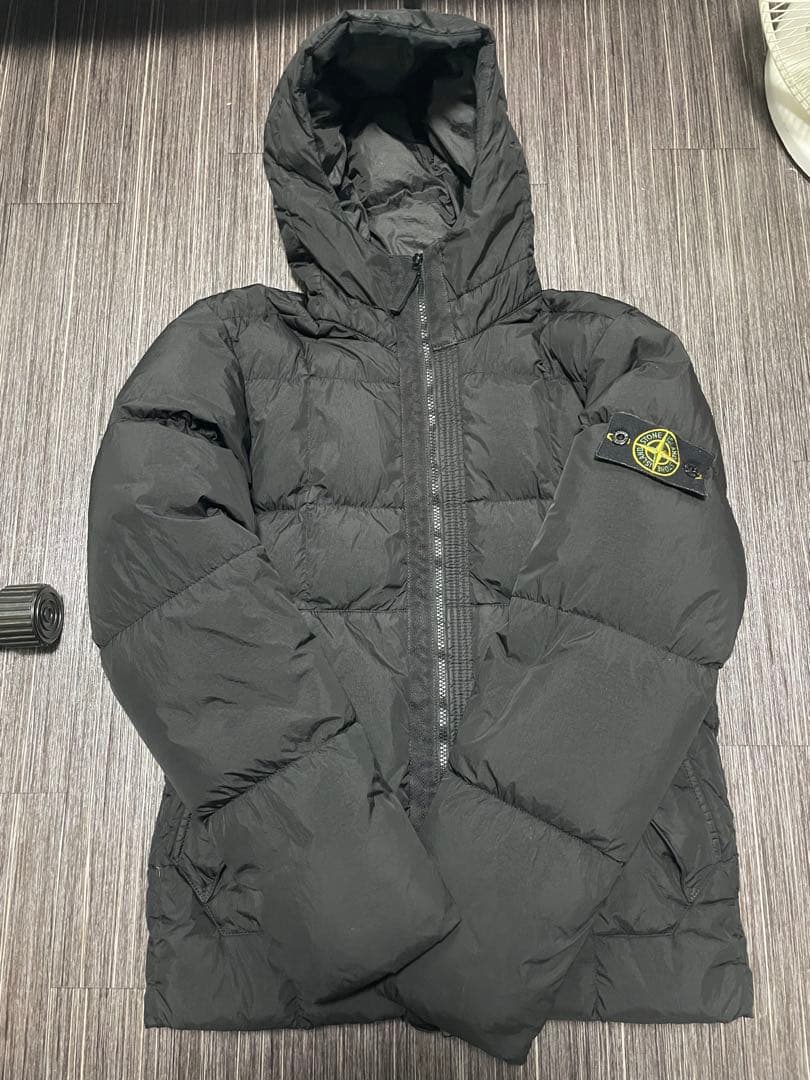 Stone  ダウンジャケット　Mサイズ