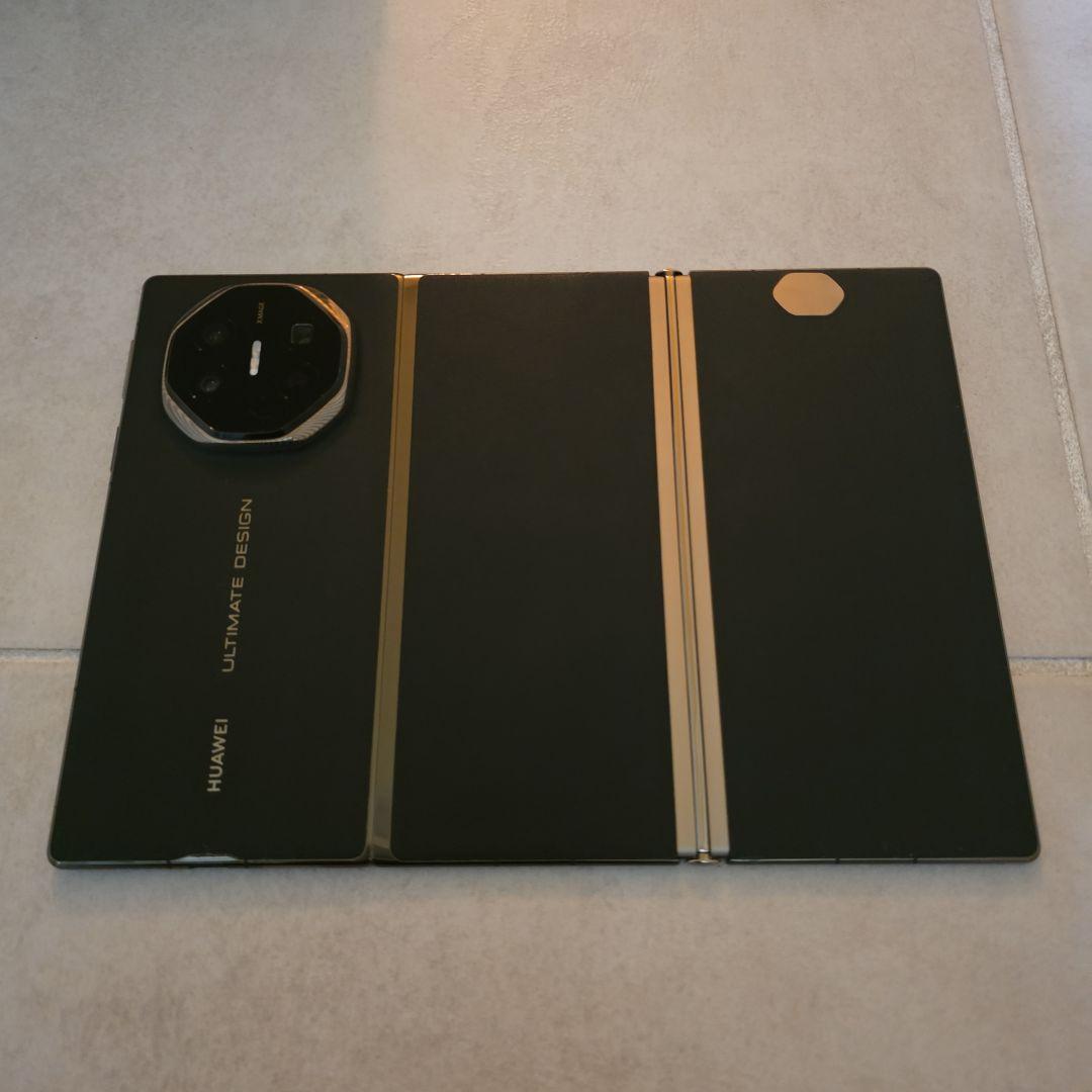 Huawei Mate XT Ultimate 1TB 中国版 【SIMフリー】