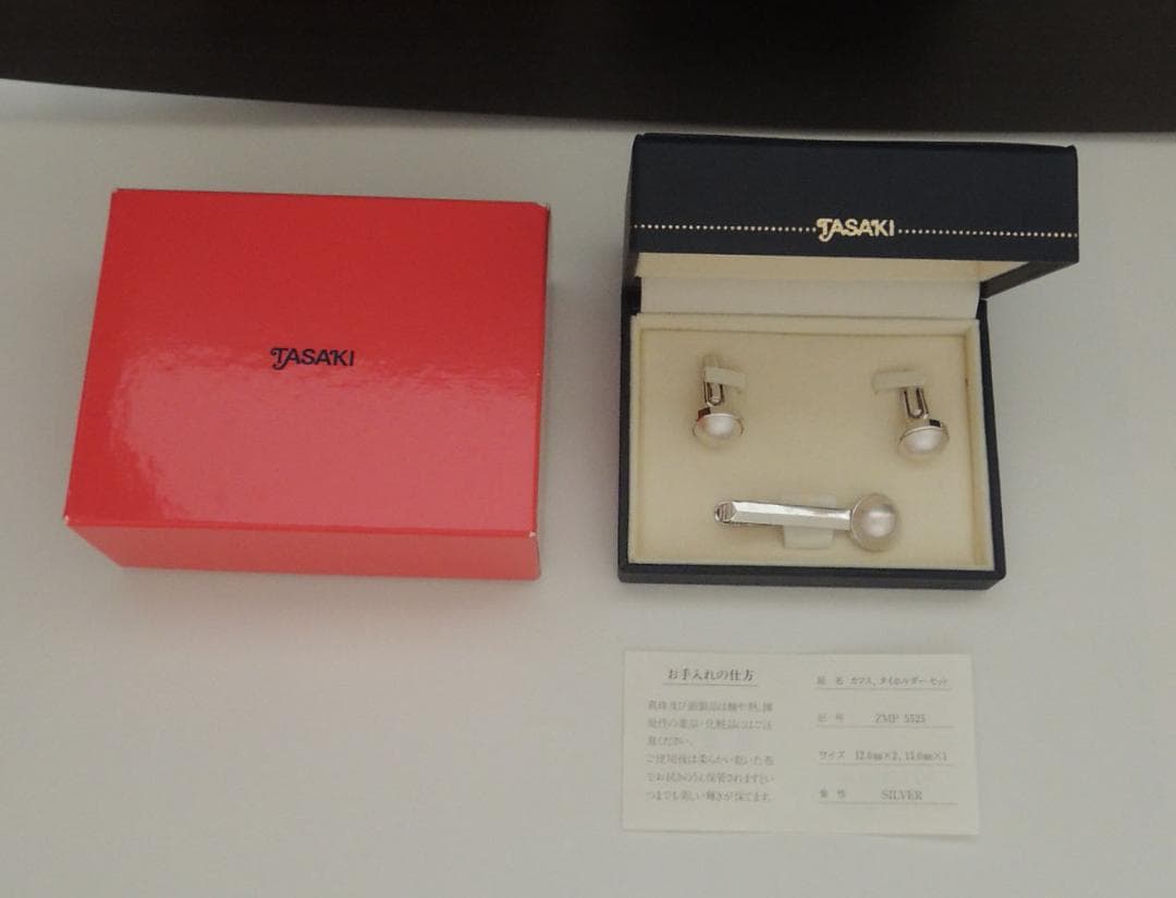 TASAKI ネクタイピンとカフスセット