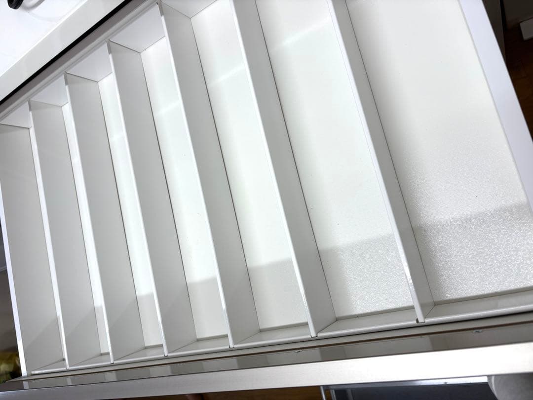 リガーレ　180センチ　ニトリ　食器棚