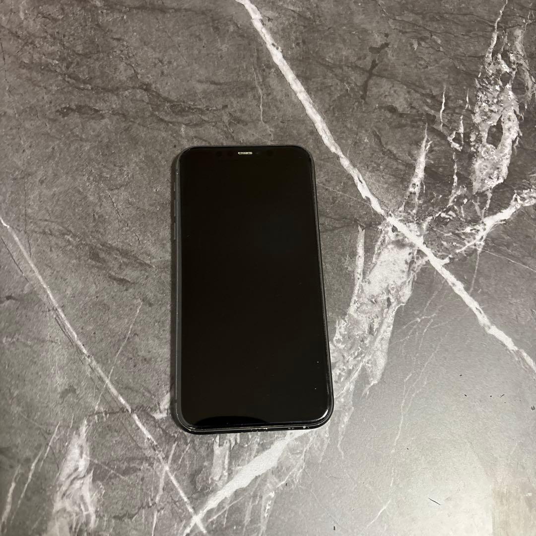 Apple iPhone 11 ブラック 本体 256gb