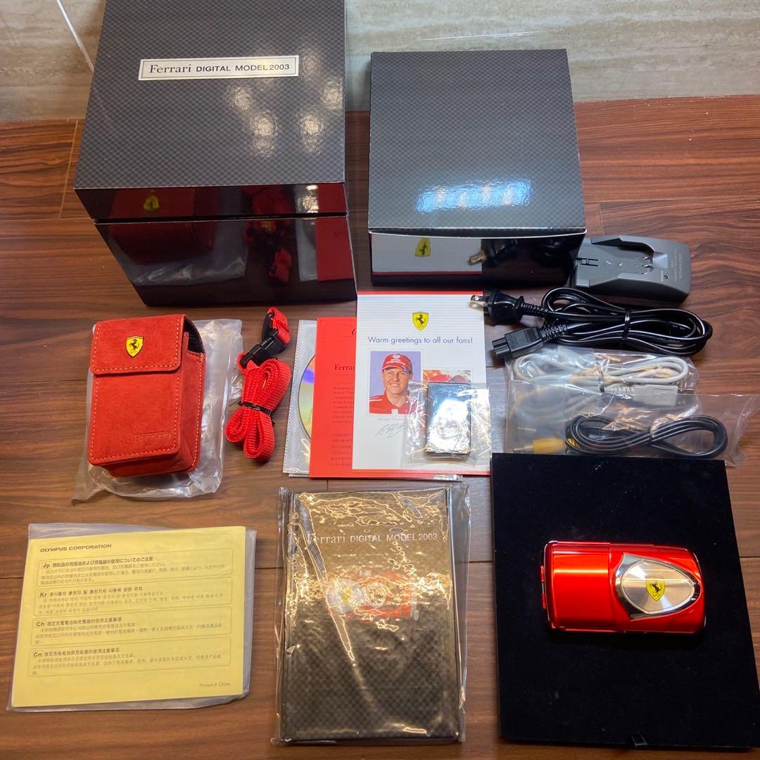 オリンパス フェラーリ デジタル 2003 限定 デジカメ ほぼ新品 5744